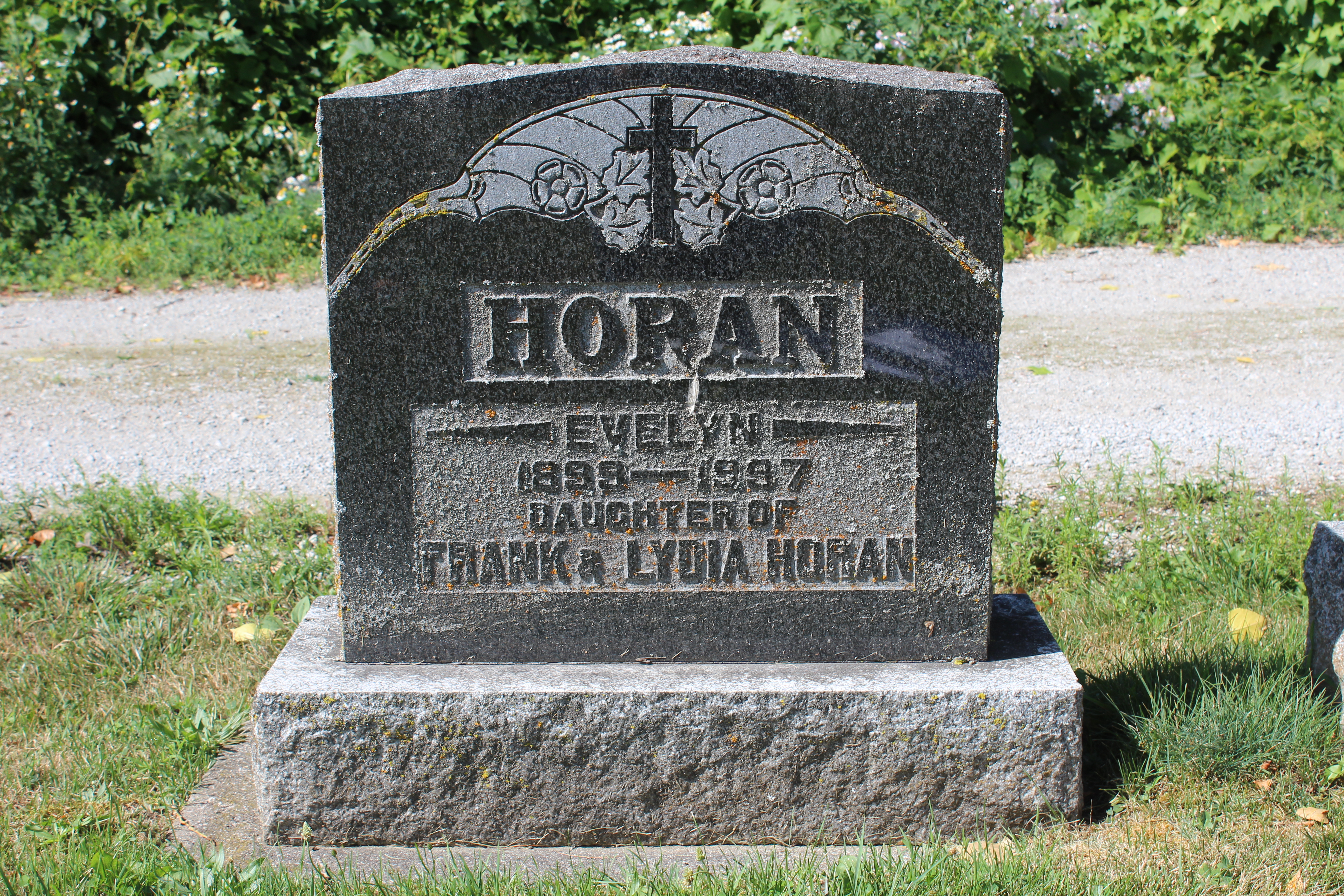 Evelyn Horan
